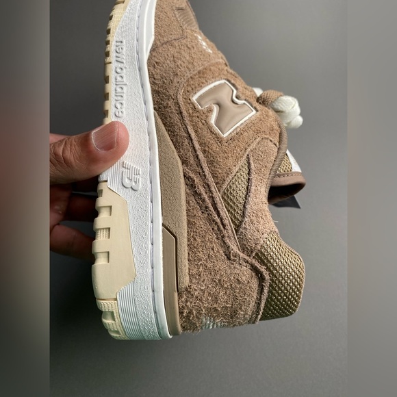 New Balance 550 Mushroom Brown suede Casual Sneakers men’s sz New No Box! - Picture 11 of 11